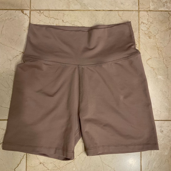 Kihk Biker Shorts In Taupe, High Waist Elastic Band, All Over Snug Fit, Sz S - Picture 8 of 10